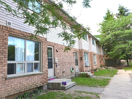 Photo - 20 Hillsborough Road