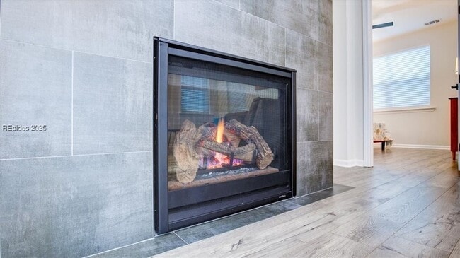 Photo - 1571 Shoreside Dr