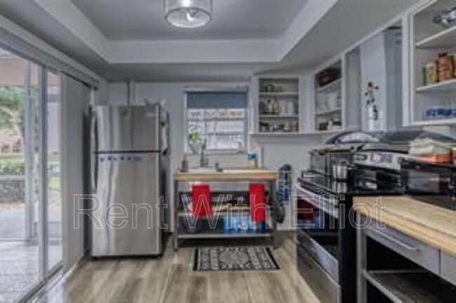 Photo - 200 NE 12th Ave