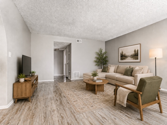 Lakewood Estates Apartments
