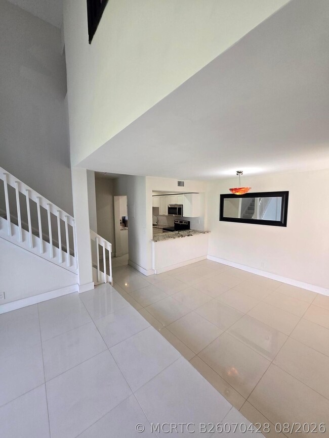 4083 Coral Springs Dr