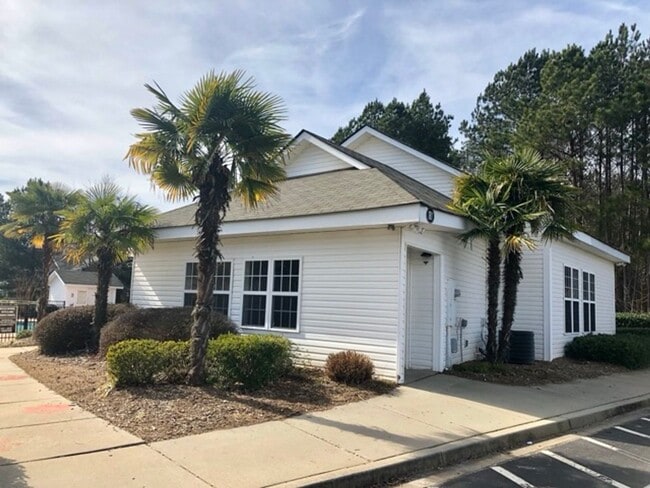 Photo - 102-L University Village