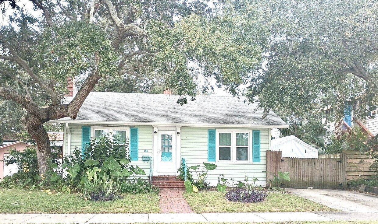 Photo - 410 N Oleander Ave (Daytona Beach, FL)