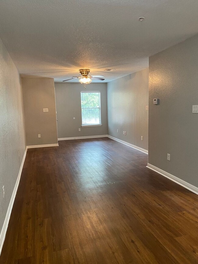 Photo - 14815 Judson Rd Unit 201