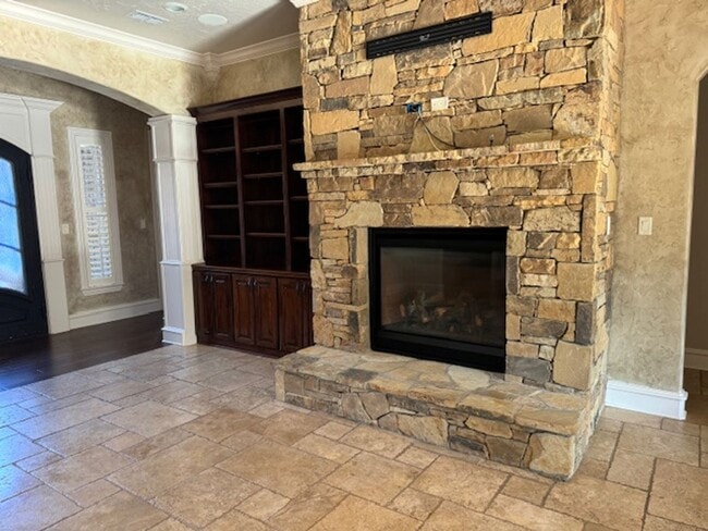 Photo - 4/3/2/2 Hallsville ISD Fenced Yard and Pool