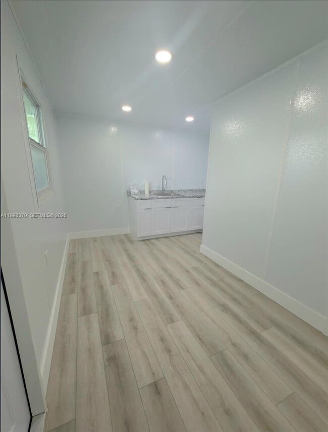 Photo - 7758 Indigo St Unidad 3