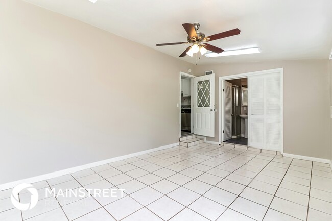 Photo - 4097 Porpoise Dr SE