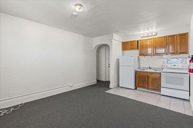 Photo - 33 S Iowa Ave