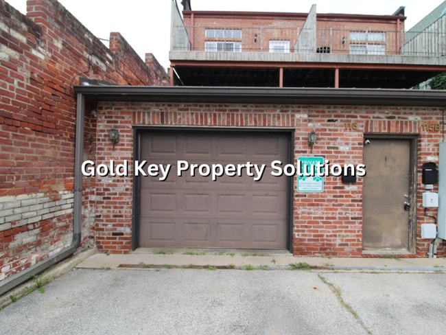 Photo - 113-115 E 9th St Unit 113 E 9th B
