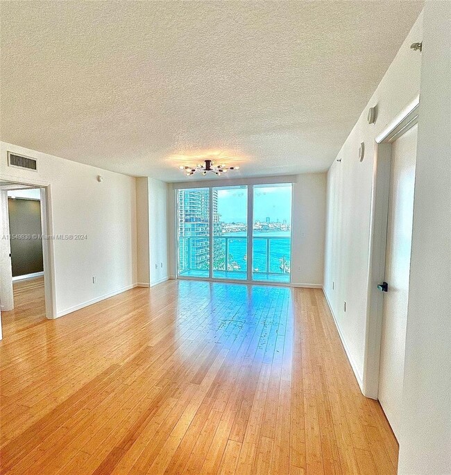 31 Southeast 5th Street, Miami, FL 33131 -... Condo - Condo for Rent in ...