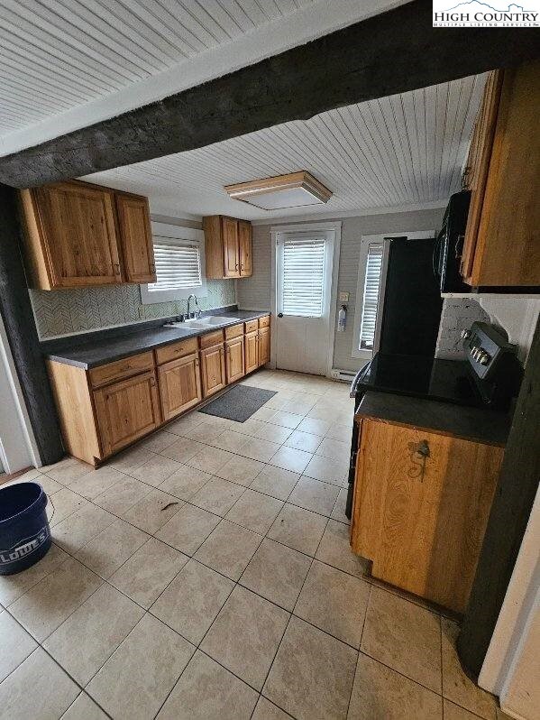 Photo - 10884 NC-105