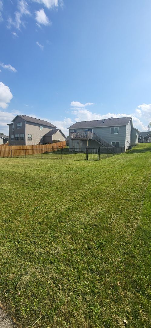 Photo - NW Rochester 4 bedroom 3 bath 2 car attach...