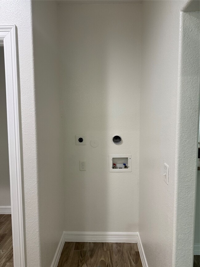 Building Photo - 716 Kolb Rd Unit 204