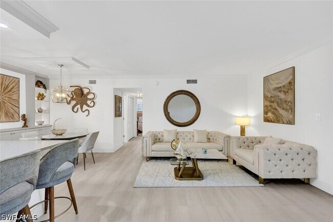 Photo - 1100 Gulf Shore Blvd N Unit 108