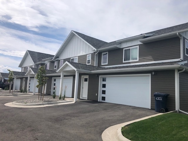 Building Photo - 3037 Catron St Unit Catron A