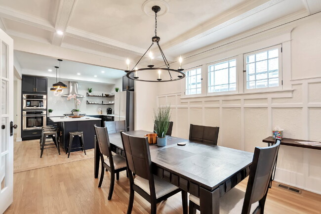 Photo - 1417 Monroe St Unidad Monaco