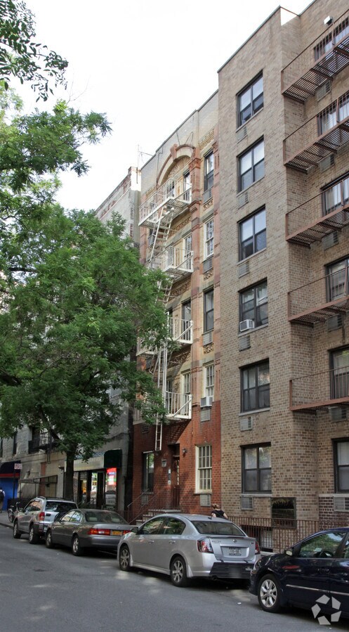 303 E 89th St - 303 E 89th St Apartments