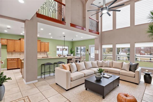 Photo - 808 Sabona Dr