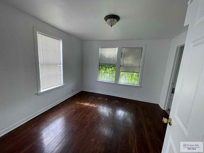 Photo - 521 N 9th St