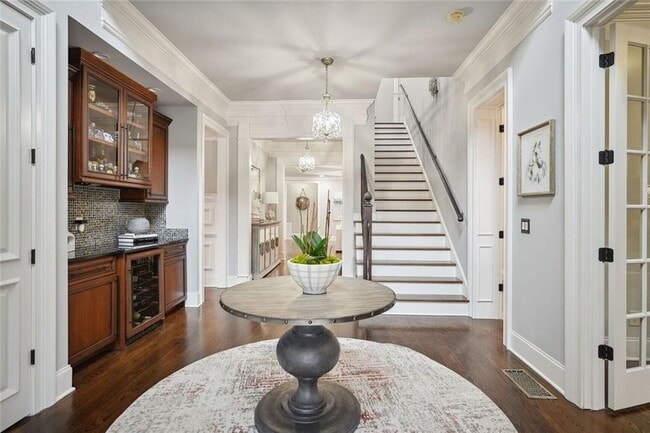 Photo - 1930 Northside Dr NW