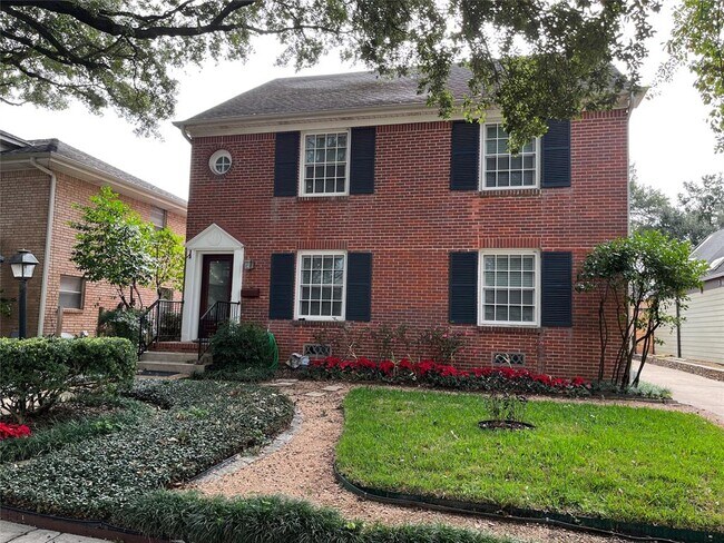 Photo - 2121 Milford St Unidad 1