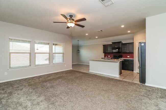 Photo - 10373 Fort Belknap Trail