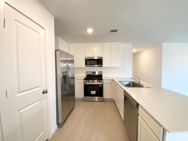 Photo - 26735 Willow Ln