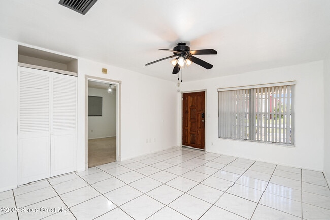 Photo - 2677 Sarno Rd