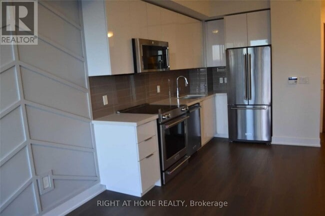 Photo - 30 Shore Breeze Dr Unit 5604