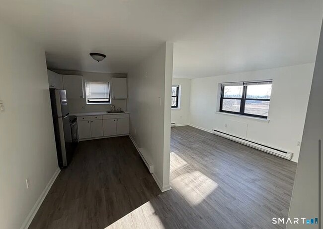 Photo - 832 Atlantic St Unit 3A