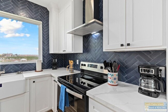 Photo - 111 W Sunny Isle Dr Unit 201