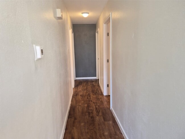 Photo - 4306 Effie St