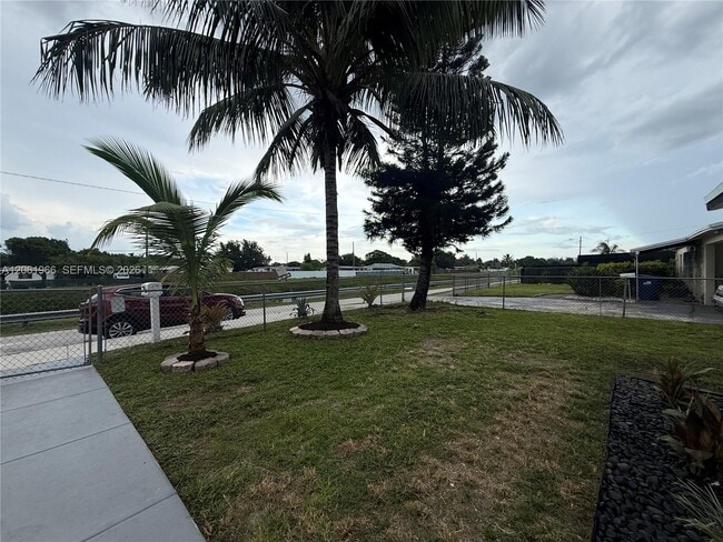 Photo - 2520 NW 155th St