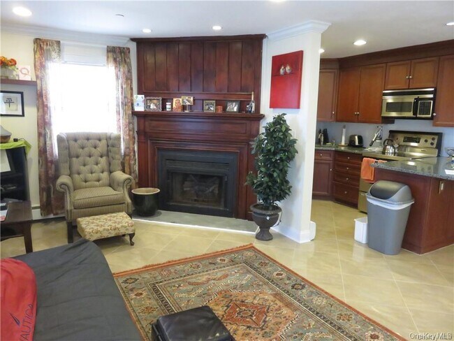 Photo - 36 Greenridge Ave Unit 110