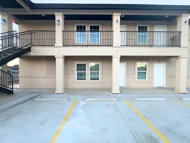 Photo - 2904 E Lyon St Unidad 7