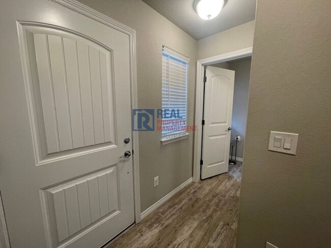 Photo - 5308 Pabst Dr