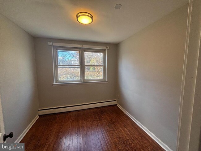 Photo - 1201 W Chelten Ave