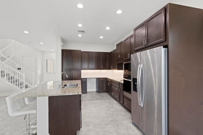 Building Photo - 13548 Spruce Pne Dr