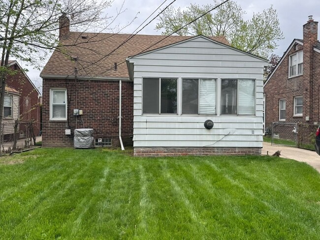 Photo - Fully Updated 3 Bedroom - 1 bathroom home
