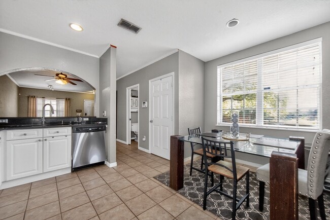 Photo - 4204 Plantation Cove Dr