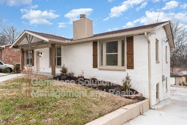 Photo - 34 Tusculum Rd Unit A