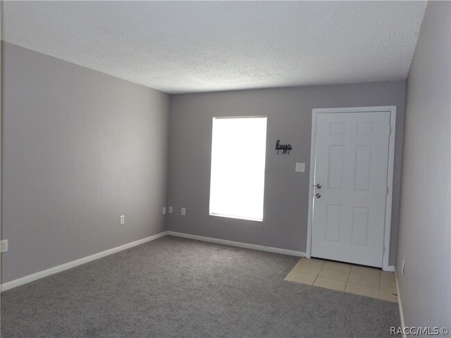 Photo - 520 Independence Hwy