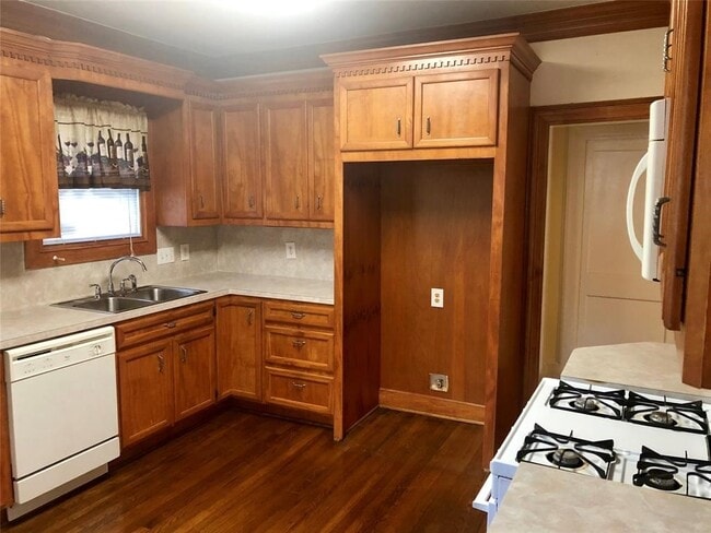 Photo - 2701 Barbee St