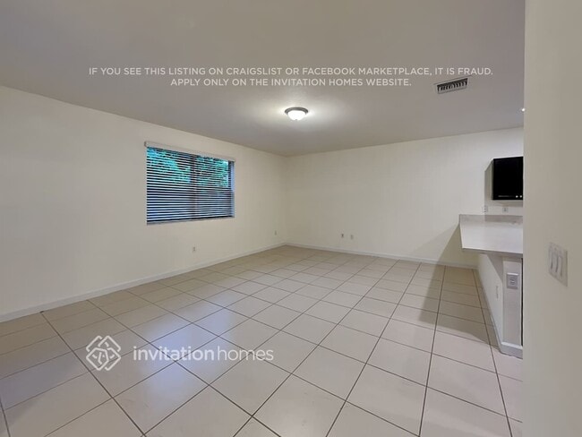 121 SE 35 Ave