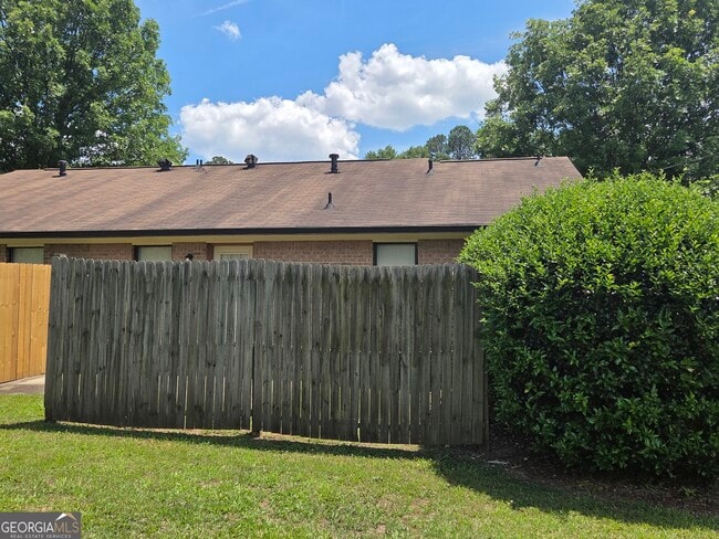 Photo - 8437 Pineland Dr