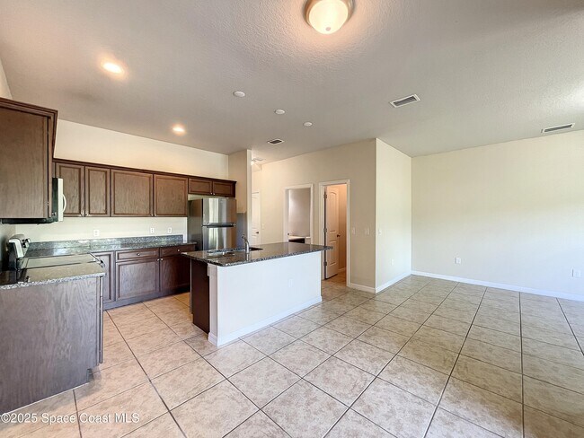 Photo - 3728 Chambers Ln