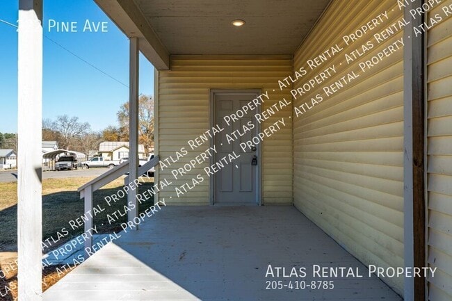 Photo - 222 Pine Ave