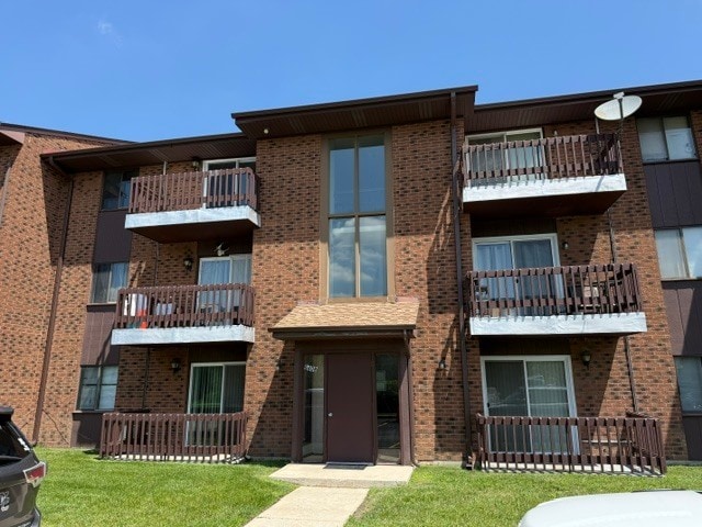Building Photo - 6408 Nature Dr Unit 3W