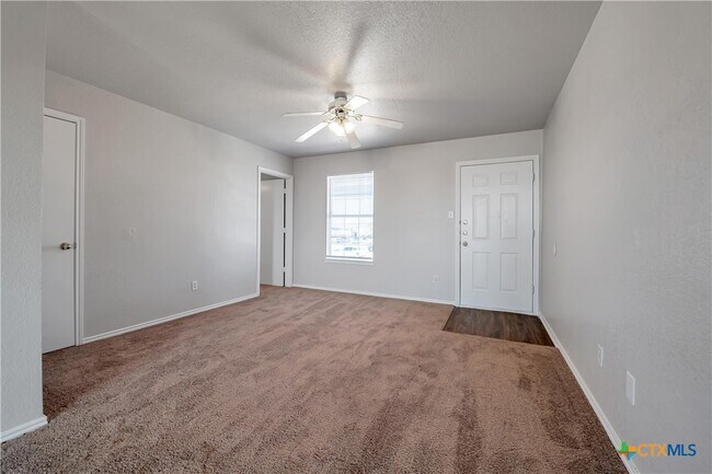 Photo - 5808 Greengate Dr