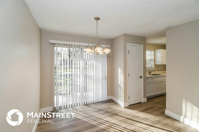 Photo - 9436 Gisborne Dr